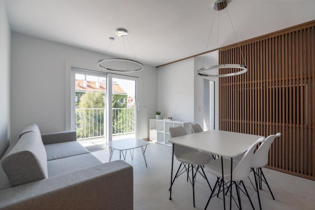 Apartamento Neu Und Hell In Zentraler Ruhelage Mit Parkplatz Viena Exterior foto