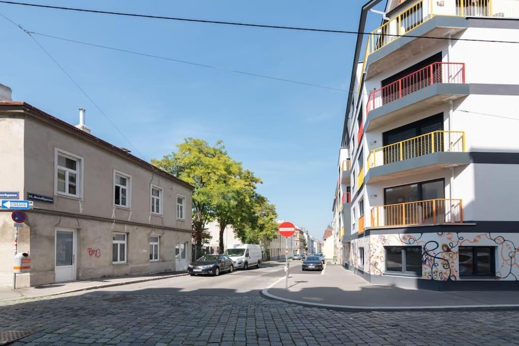 Apartamento Neu Und Hell In Zentraler Ruhelage Mit Parkplatz Viena Exterior foto