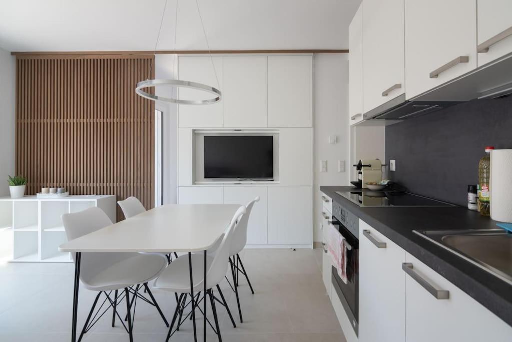 Apartamento Neu Und Hell In Zentraler Ruhelage Mit Parkplatz Viena Exterior foto