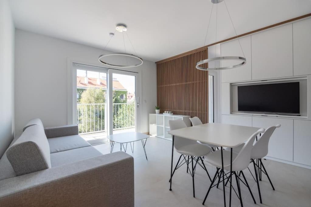 Apartamento Neu Und Hell In Zentraler Ruhelage Mit Parkplatz Viena Exterior foto